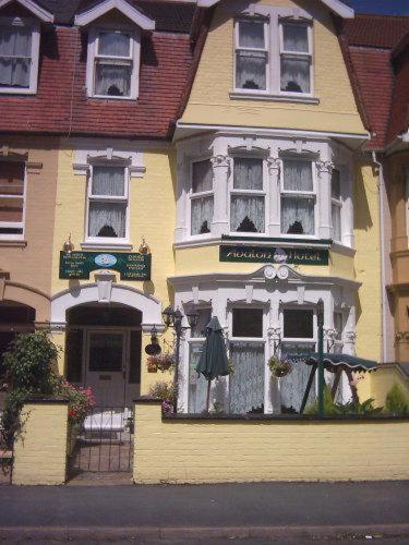Avalon Guest Accommodation Great Yarmouth Exteriér fotografie